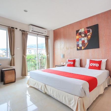 Oyo 75321 Gemma Patong Hotel Phuket Kültér fotó