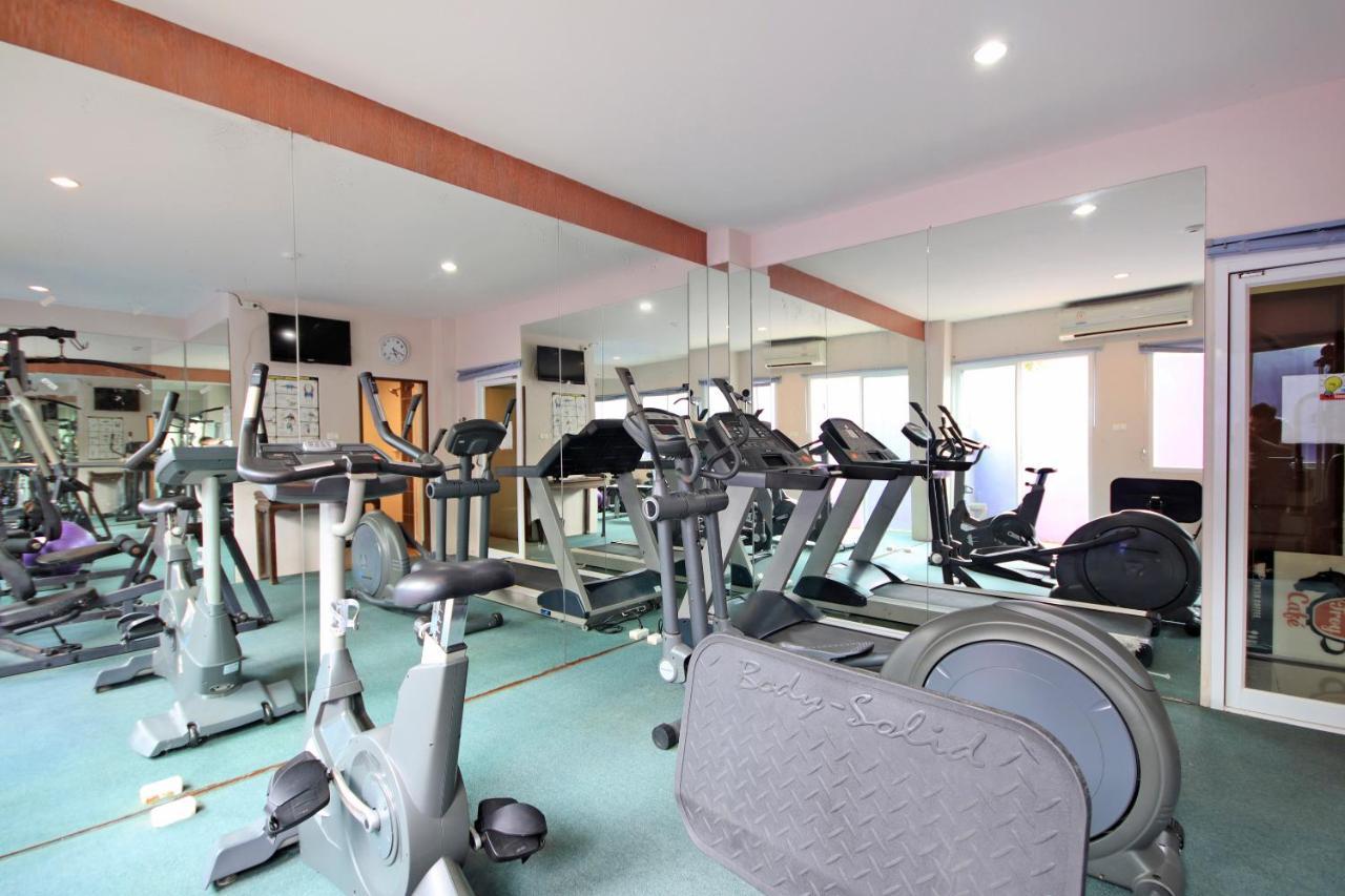 Oyo 75321 Gemma Patong Hotel Phuket Kültér fotó